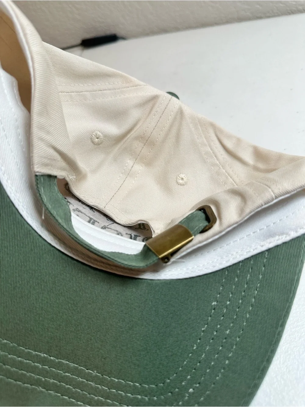 NWT Women’s Trucker Hat Cream and Green Embroidered He Is Risen Baseball Cap